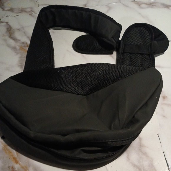 Katziela®Expandable Travel Sling Bag-Shoulder Pet Carrier for Sm.Dogs & Cats! - Picture 7 of 10